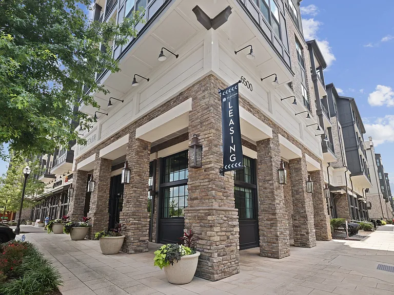The Alastair at Aria Village — Photo 6