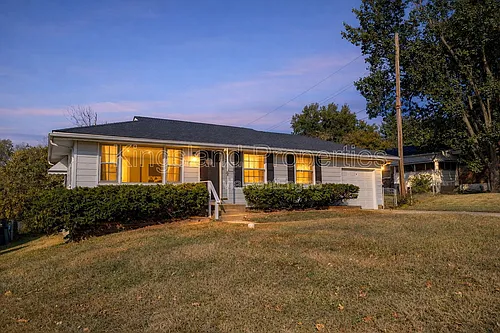 1009 Bliss Dr Photo 1