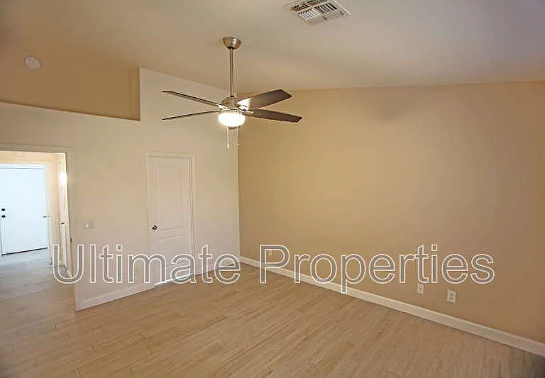 20622 N 102nd Ln — Photo 15