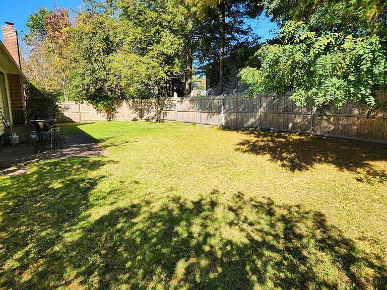4 Northbrook Dr — Photo 5