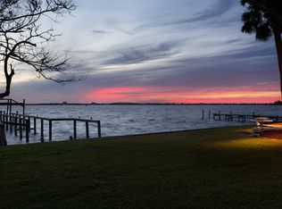 3200 N Riverside Dr, Indialantic, FL 32903