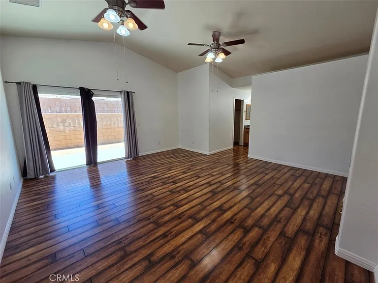 57215 Aranza Ct — Photo 25