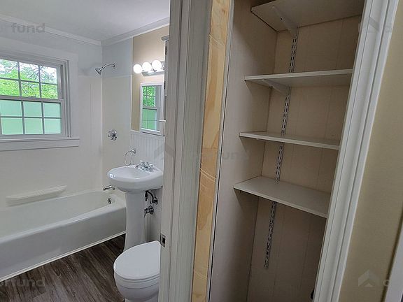 2nd image of 16 Harvard Rd #8-H
