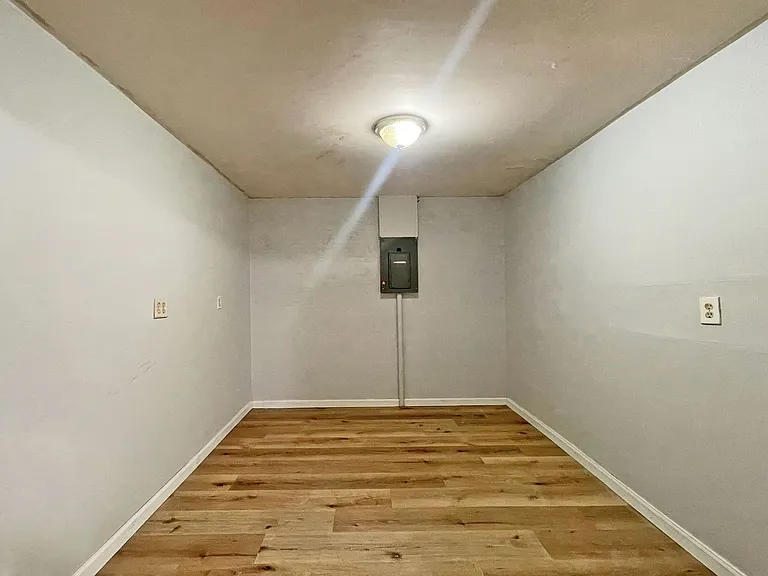1133 Trailwood S — Photo 16