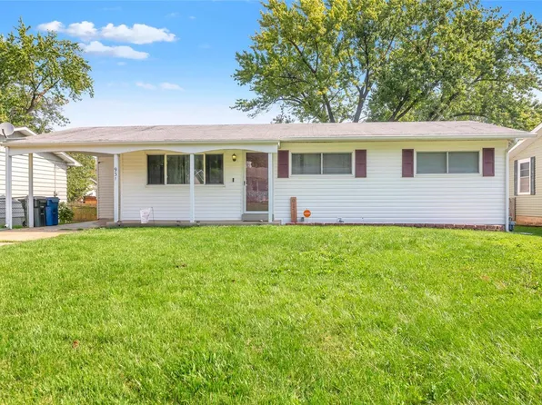 931 Altavia Dr, Hazelwood, MO 63042