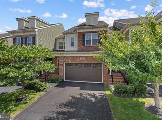 44237 Silverpalm Grove Ter, Leesburg, VA 20176