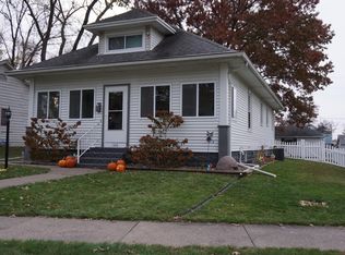 1308 Orchard Ave, Muscatine, IA 52761