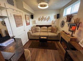 237 Marlborough Rd FLOOR 2, Syracuse, NY 13206