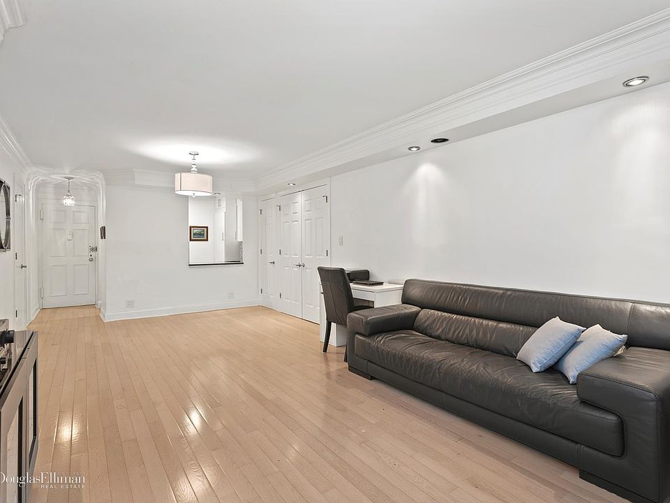 1st image of 1325 1st Ave #B202