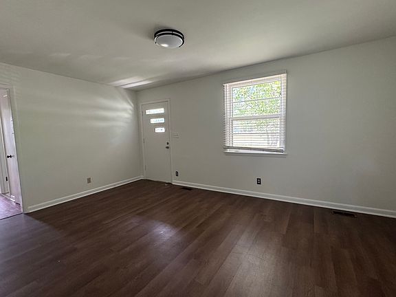 3rd image of 1710 Gardner Dr