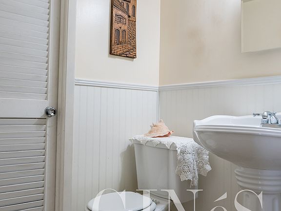 4th image of 7477 Canford Ct #22
