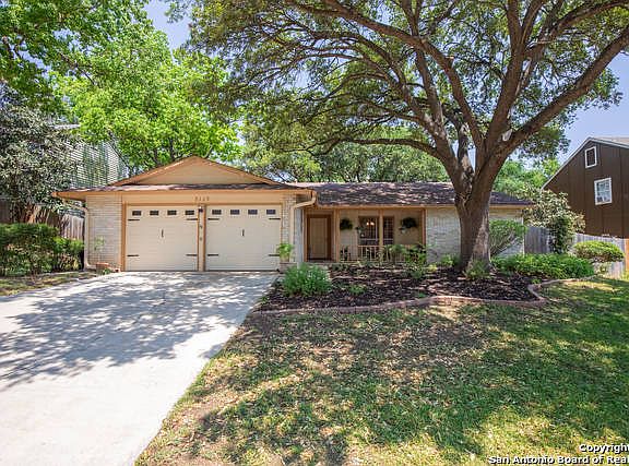 3rd image of 5115 Sirretta Dr