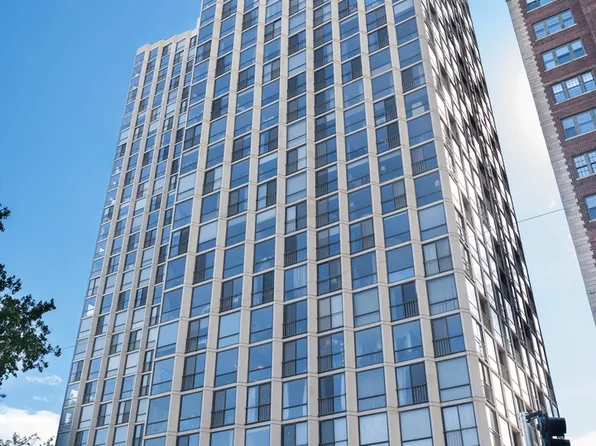 345 W Fullerton Pkwy APT 1801, Chicago, IL 60614