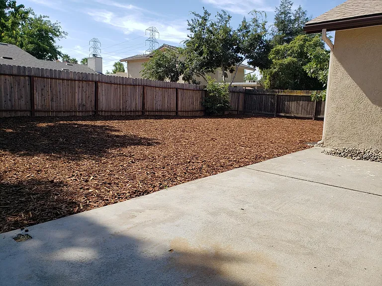 6338 N Delbert Ave — Photo 6