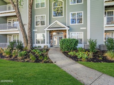 394 Saint Andrews Place, Englishtown, NJ, 07726