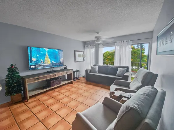 3-3400 Kuhio Hwy APT B106, Lihue, HI 96766