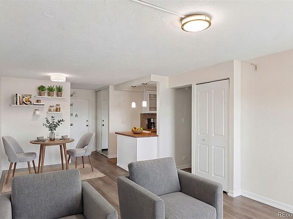 4th image of 1313 N Williams Street #1601