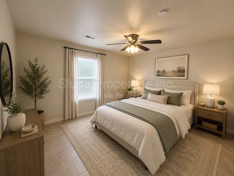 200 Spindle Ct #106 — Photo 2