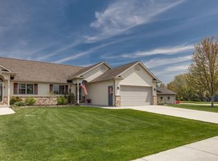 127 S 1st St, Oostburg, WI 53070