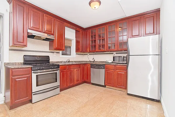 Rented by Living New York | media 22