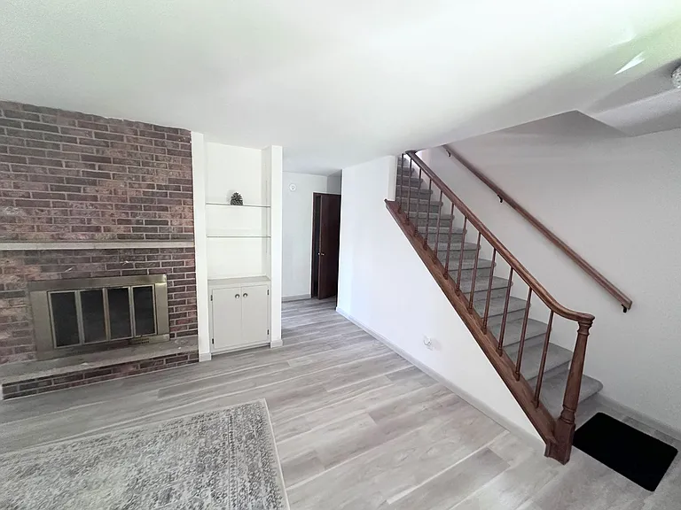1502 & 1504 Prairie Rd — Photo 12