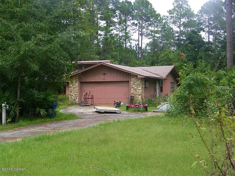1st image of 181 Woodhaven Cir W