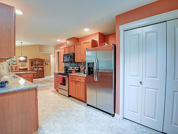 4th image of 3424 Harborcrest Ct NW