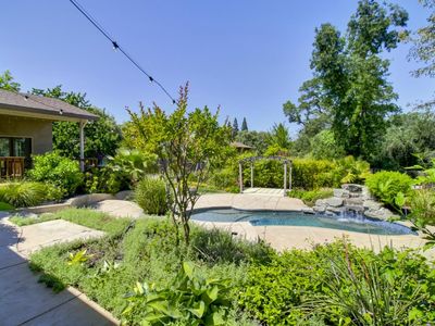 8401 Kroeger Ct, Fair Oaks, CA, 95628