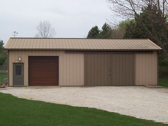 Shed, half heated&finished