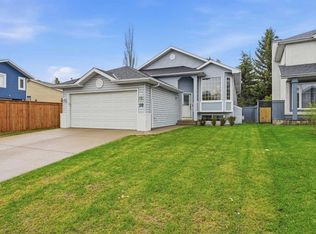 10 W Shawbrooke Rise SW, Calgary, AB T2Y 3A3