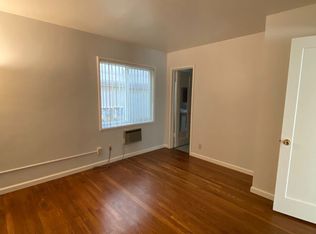 1811 N St APT 4, Sacramento, CA 95811