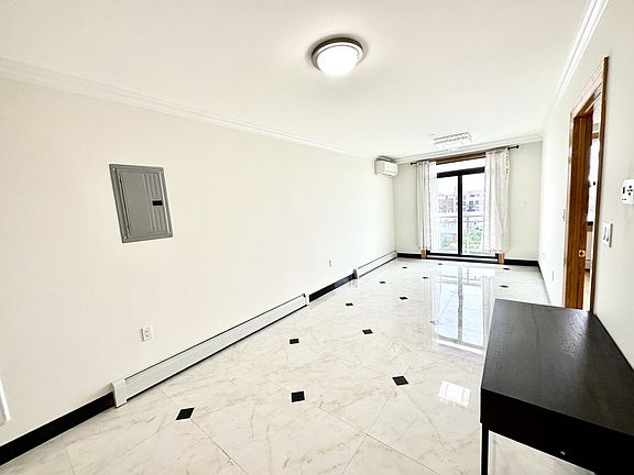 5th image of 8616 21st Ave APT 6D