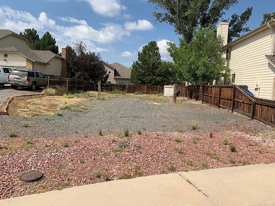 1st image of 2932 E 133rd Cir