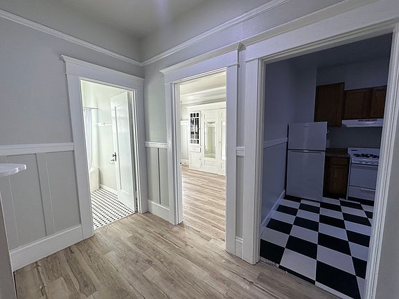 2nd image of 3484 18th St #1