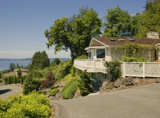 7403 Braemar Dr, Edmonds, WA 98026