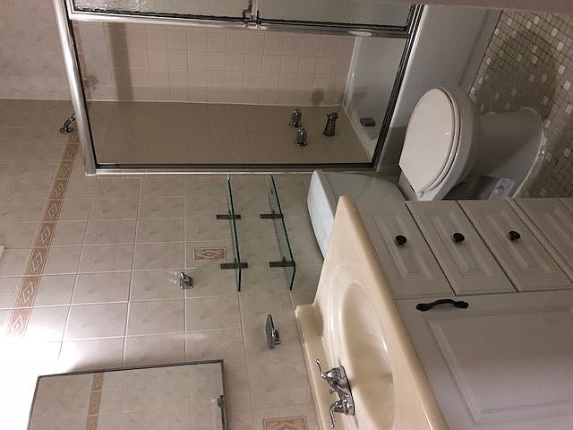 1st image of 1320 33rd Ave #1