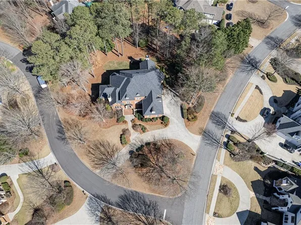 2821 Grey Moss Pass, Duluth, GA 30097