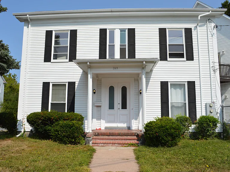 249A Foster St — Photo 10