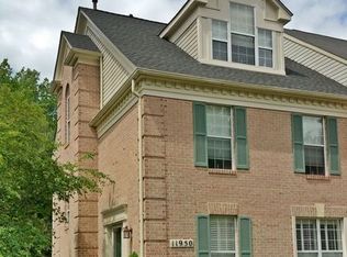 11950 Thurloe Dr, Lutherville Timonium, MD 21093