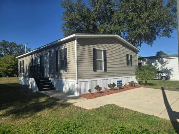 7086 Greenbrier Village Dr #37, Lakeland, FL 33810