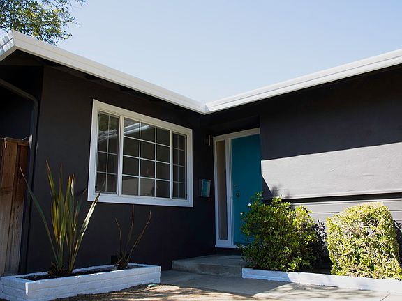 2nd image of 2324 Venndale Ave
