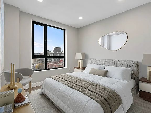 5th image of 15002 Hillside Ave #509