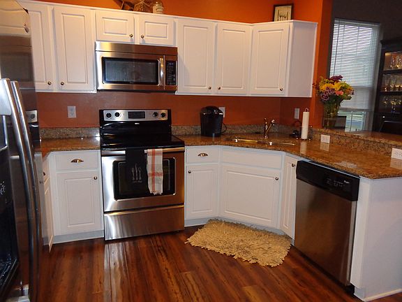 3rd image of 5150 Horseshoe Falls Dr.