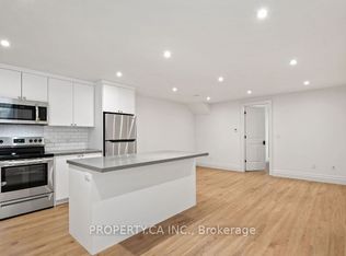 119 Invermay Ave, Toronto, ON M3H 1Z7