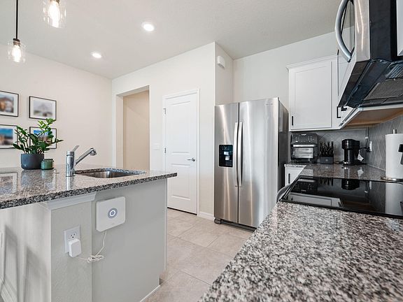 5th image of 3248 Watercress Drive