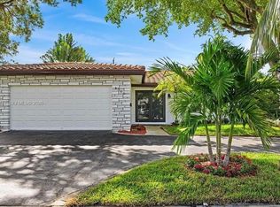 5300 Adams St, Hollywood, FL 33021