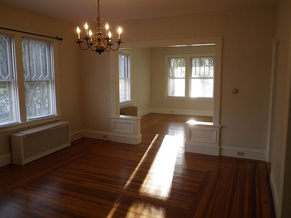 5th image of 72 Brayton St