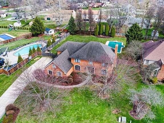 2nd image of 10140 Apple Springs Dr