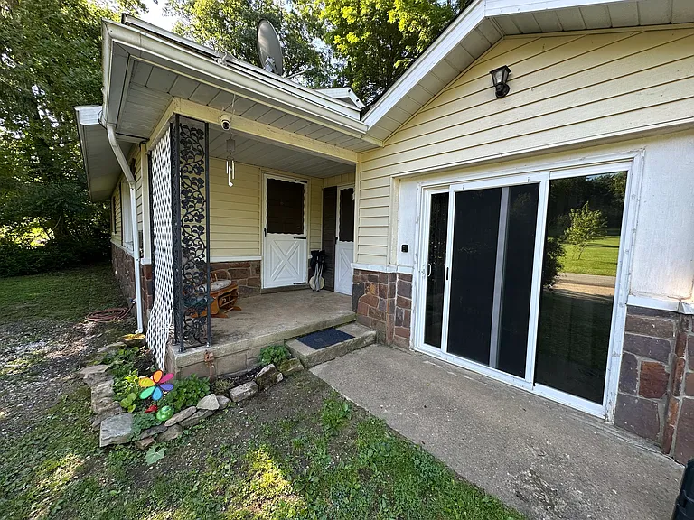 732 Millers Back Run Rd #B — Photo 14