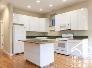 1346 W Henderson St #2, Chicago, IL 60657
